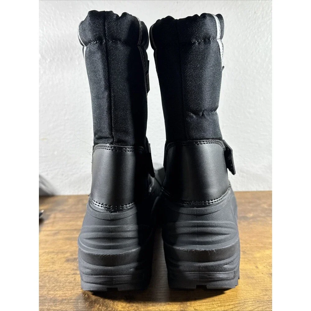 Free soldier Mens Snow Boots Insulated Waterproof Size 7 New W/ Defects